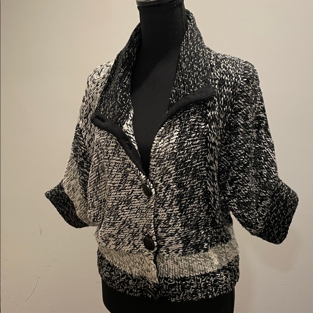 Kenneth Cole MiniCardigan Women SizeS Black White Chunky Grandmacore Artsy Baggy